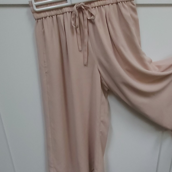 Babaton Luis culottes. - Picture 3 of 8